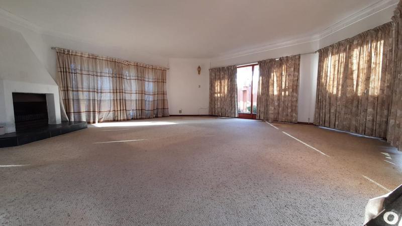 3 Bedroom Property for Sale in Kabega Park Eastern Cape